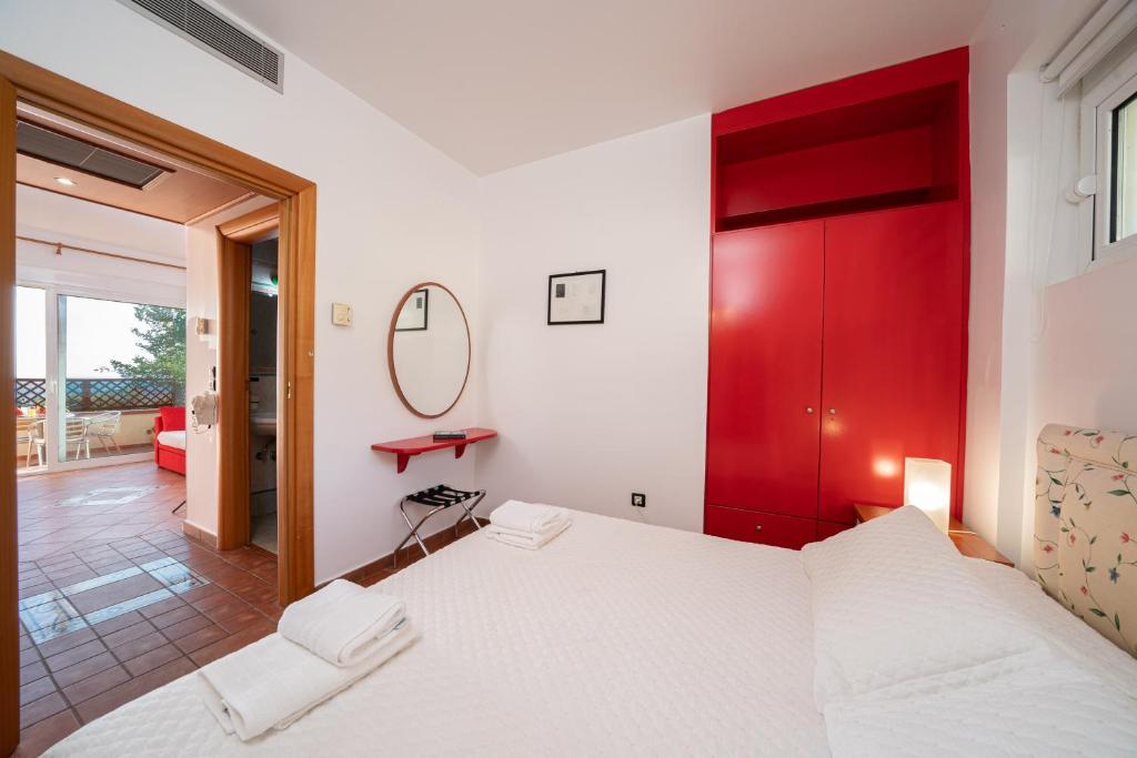 A bed or beds in a room at Felix Residence