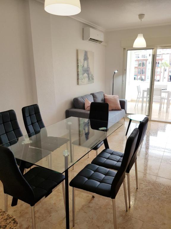 Posedenie v ubytovaní Appartement Torre La Mata