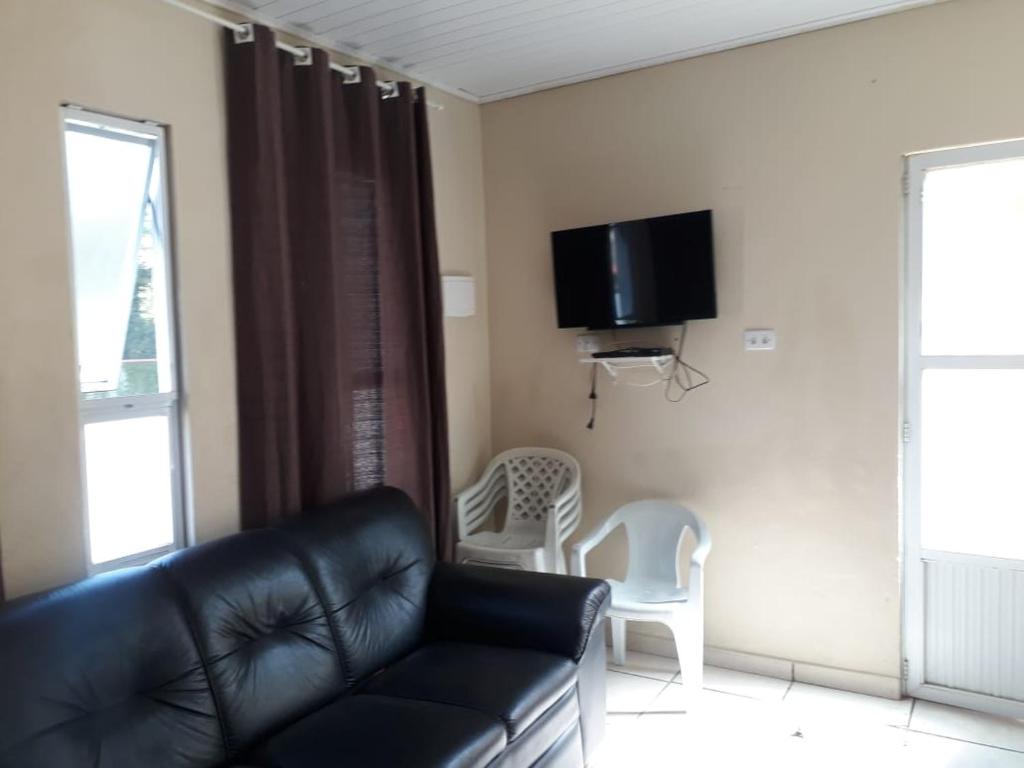  Casa Condomínio para até 8 pessoas 300m da praia