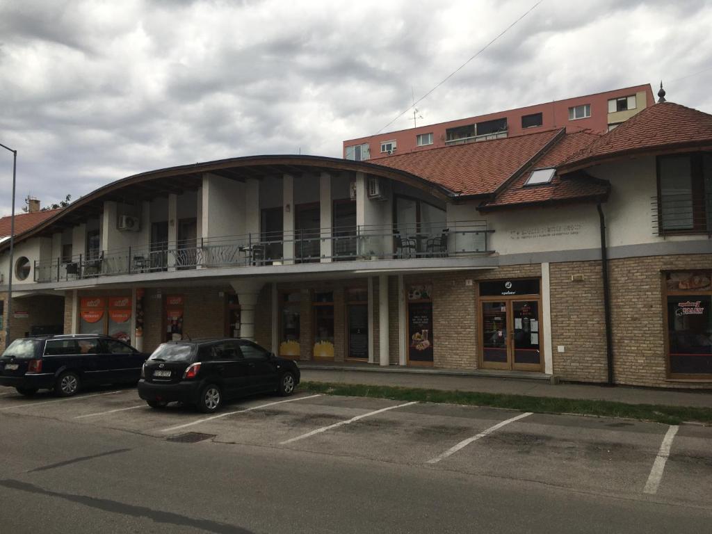 Budova, v ktorej sa apartmán nachádza
