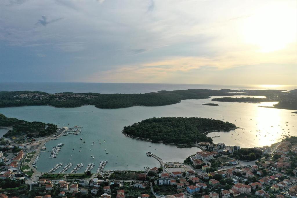 Příroda nedaleko apartmánu