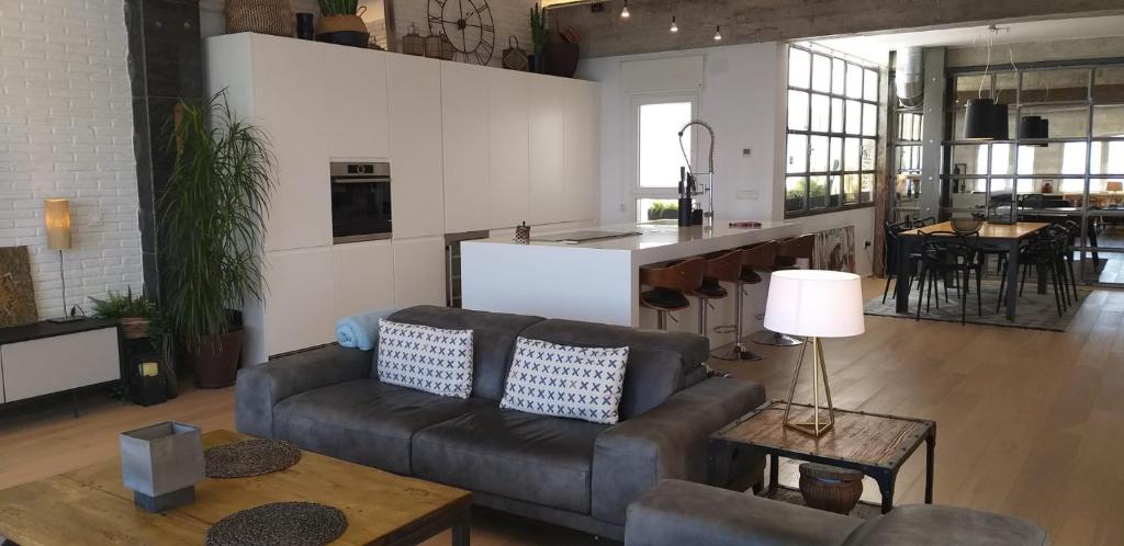 Fotografie z fotogalerie ubytování Ático Loft en frente al mar terraza vista espectacular v destinaci Alicante