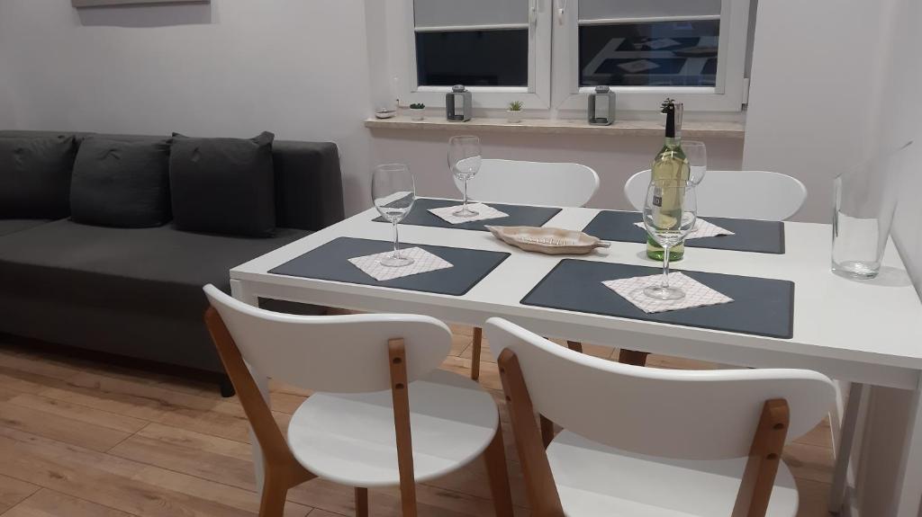 Posedenie v ubytovaní APARTAMENT GDAŃSK ŚRÓDMIEŚCIE