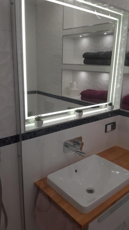 Kúpeľňa v ubytovaní APARTAMENT GDAŃSK ŚRÓDMIEŚCIE