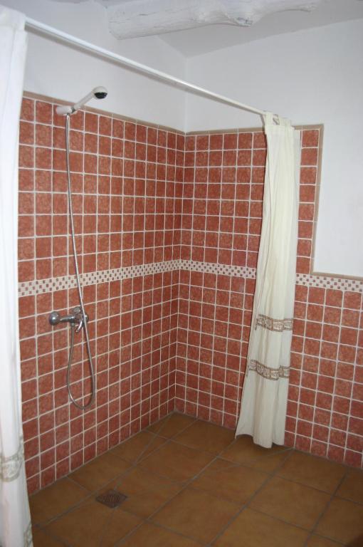 Koupelna v ubytování Apartamentos y Casas Rurales Las Terrazas de la Alpujarra