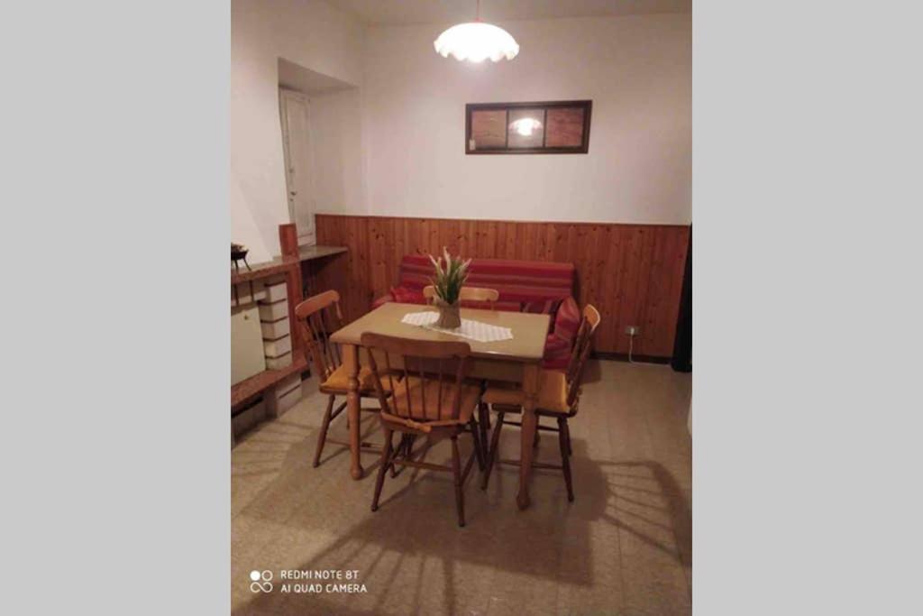 A kitchen or kitchenette at Casa Jolanda