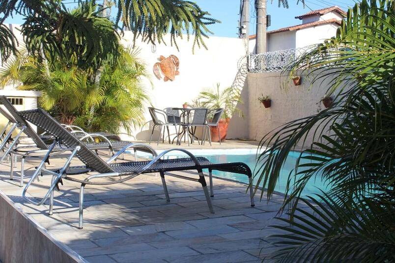  Casa com piscina e mini campo de futebol em Cabo Frio
