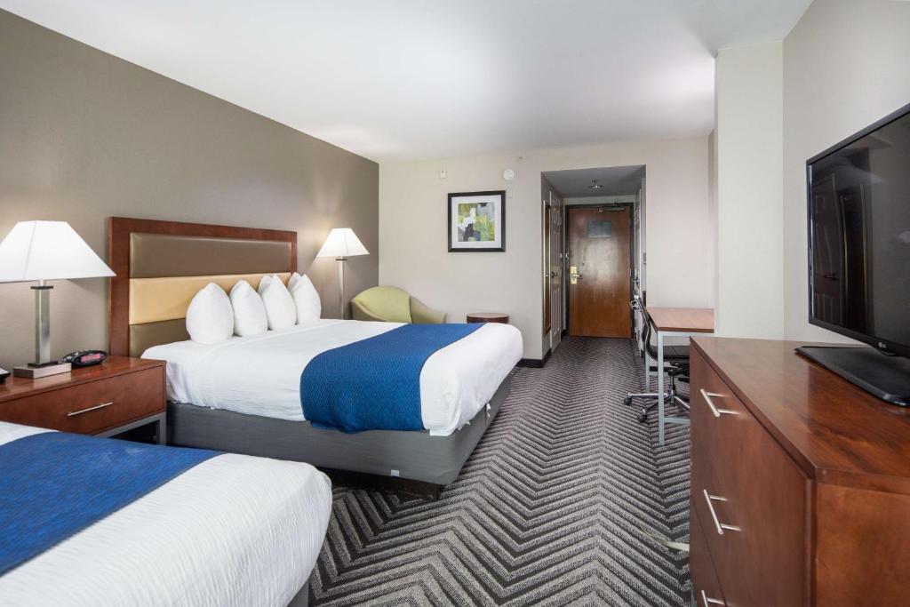 Best Western Inn & Suites San Mateo - San Francisco Airport photo