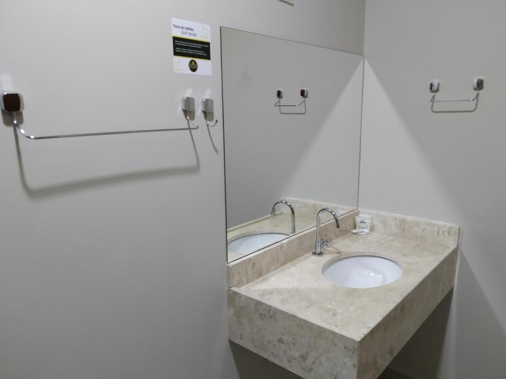  Sleep Hotel Assis