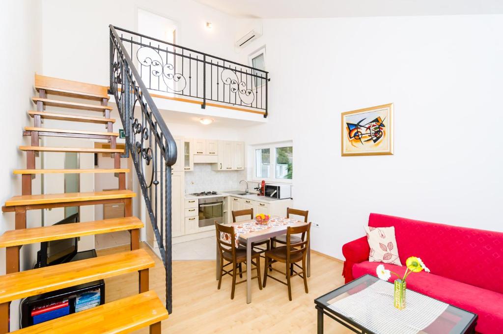 Posedenie v ubytovaní Cozy duplex apartment A1, close to the Sunset Beach near Dubrovnik