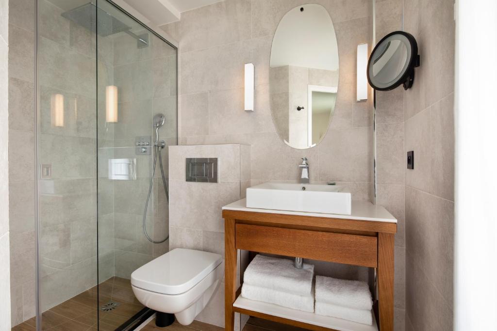 Hôtel des Champs-Elysées - Resim 44