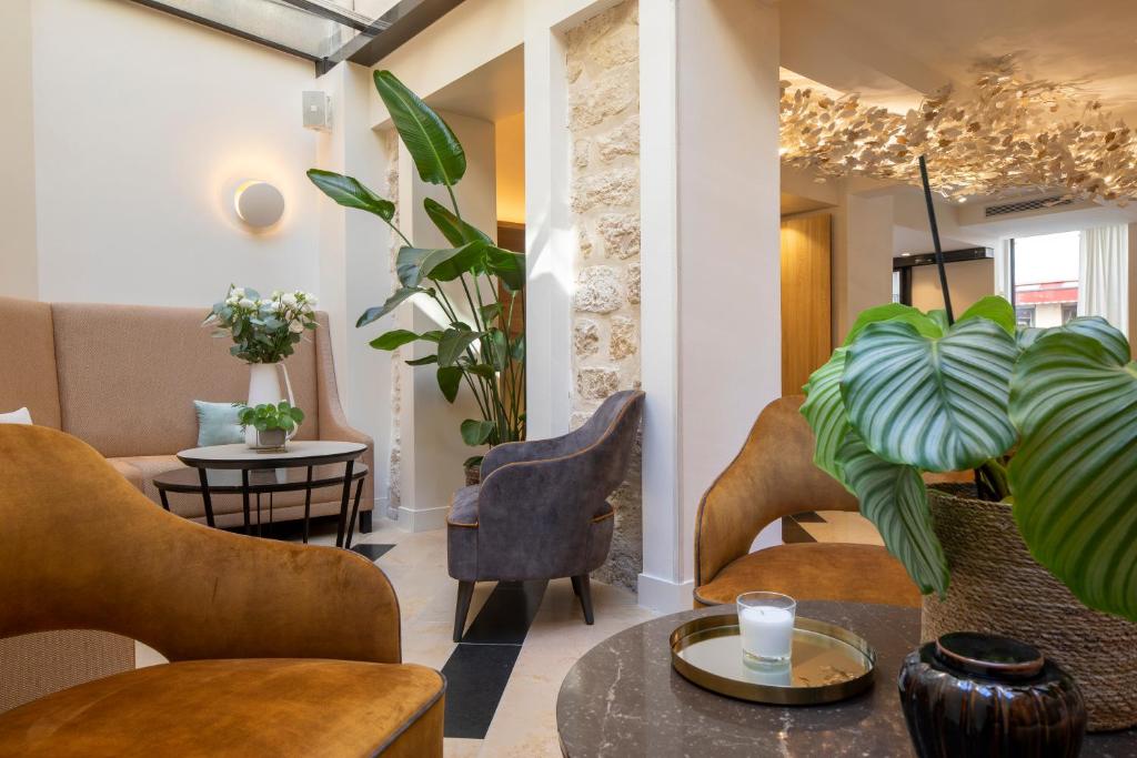 Hôtel des Champs-Elysées - Resim 32