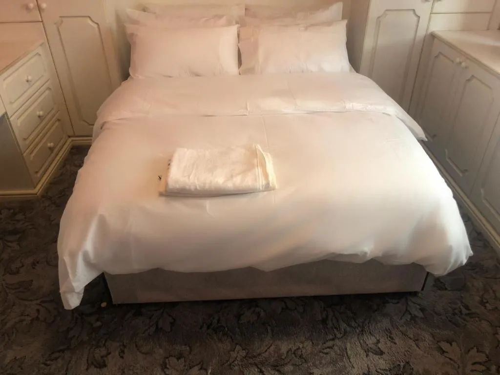 Big cozy room near White Hart Lane, Londra, Marea Britanie