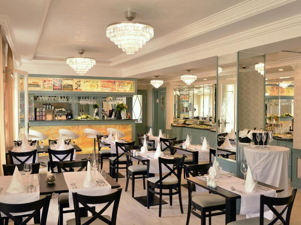 Restaurace v ubytování EA Hotel Mozart