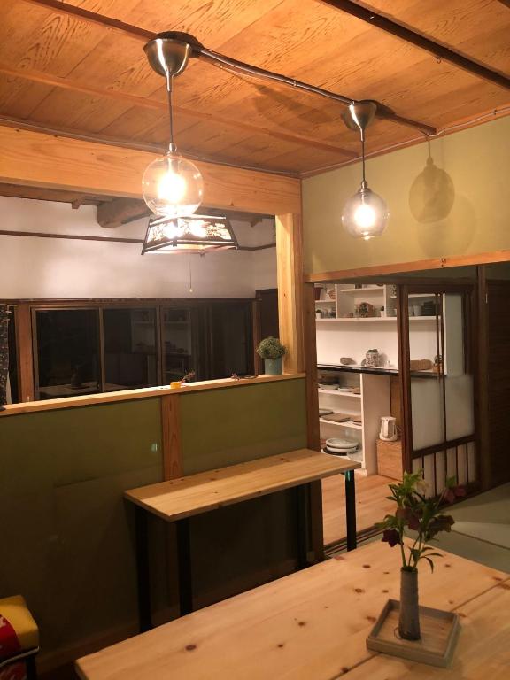 Kuchyň nebo kuchyňský kout v ubytování あまね庵 Villa Amane