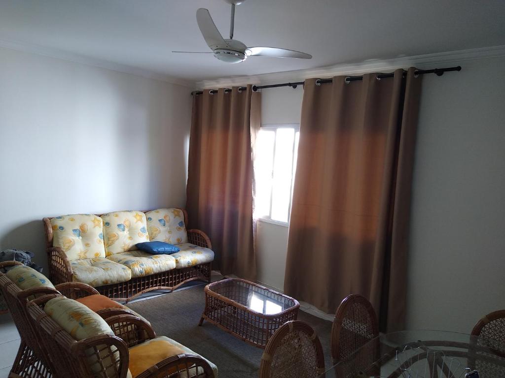  Málaga 33 - Enseada 250 metros da praia