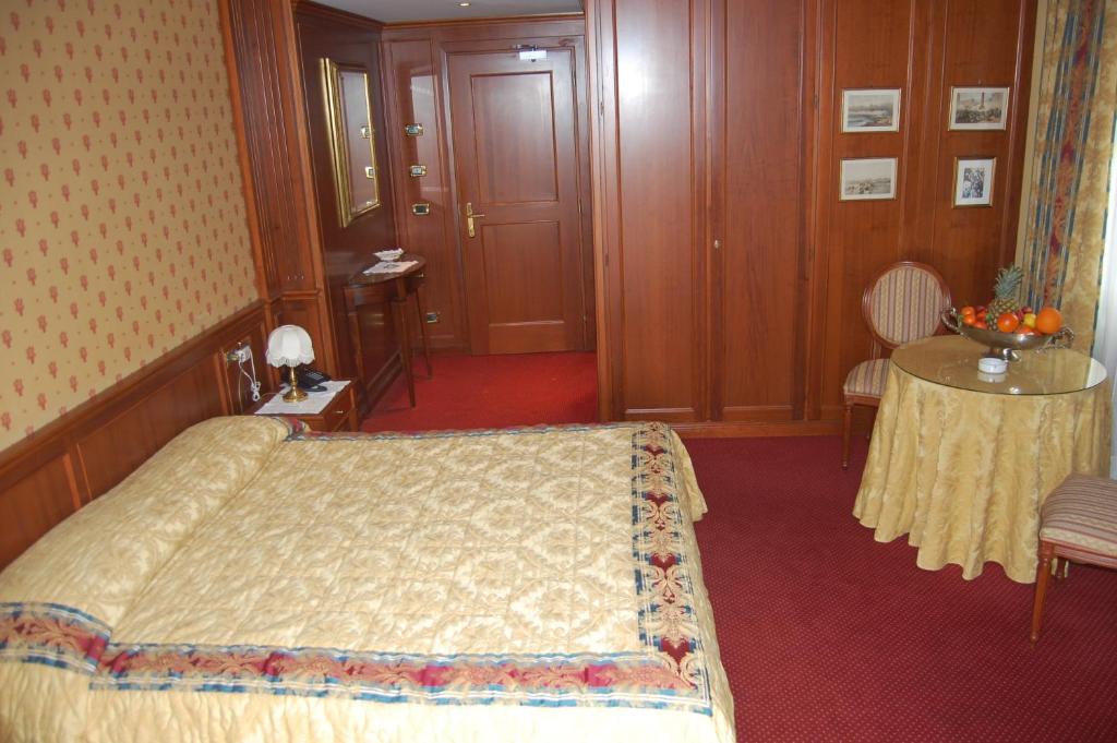 Hotel Olympic - Camera Matrimoniale (1 Adulto)