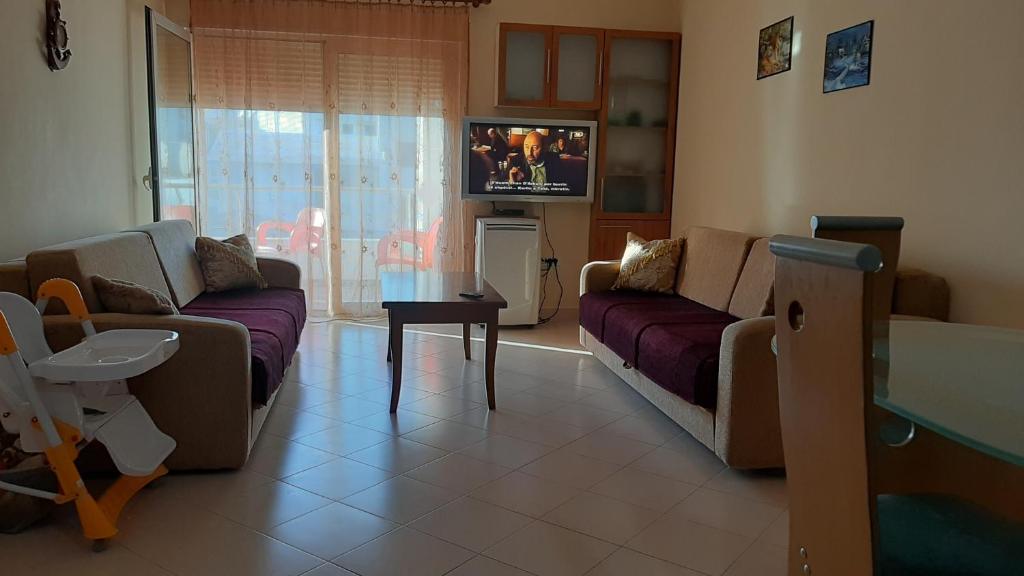 Beach apartment, Durrës (updated prices 2024)