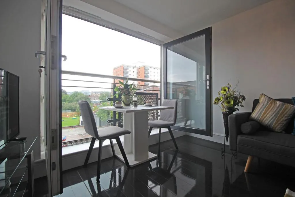 The Quarter - City Centre Apartment with Parking, Chester, United Kingdom