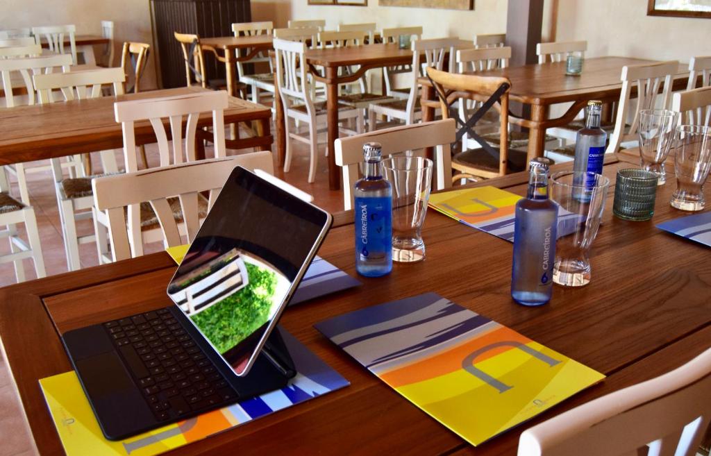 Un restaurante o sitio para comer en Puerta de Algadir