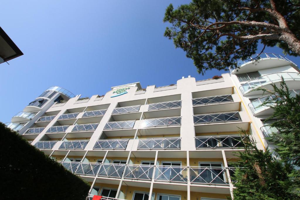 Budova, kde se aparthotel nachází