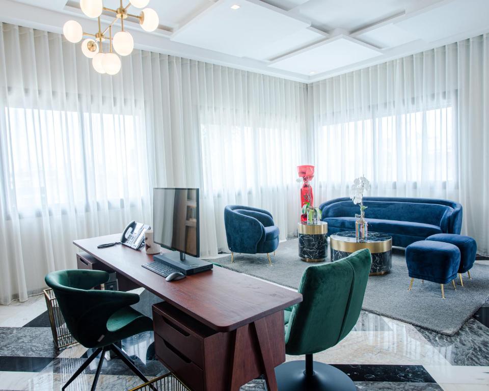 منطقة جلوس في Makass Appart Hotel