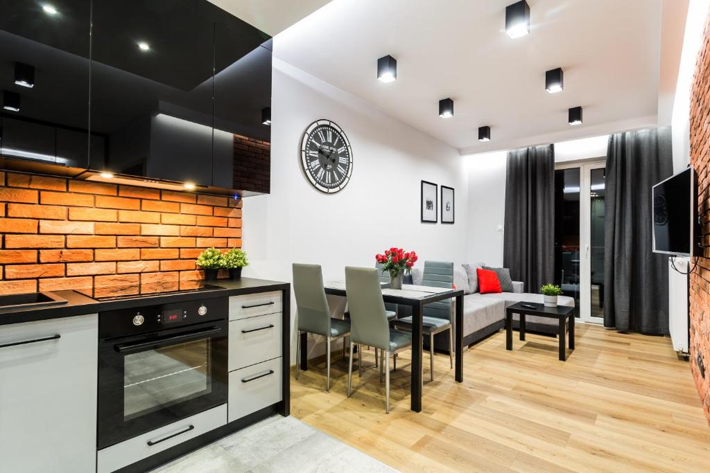 Zdjęcie z galerii obiektu ResiNest Apartamenty Jurowiecka J19 w mieście Białystok