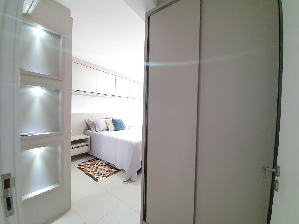  Apartamento luxuoso à 200 m da praia em Florianópolis-SC
