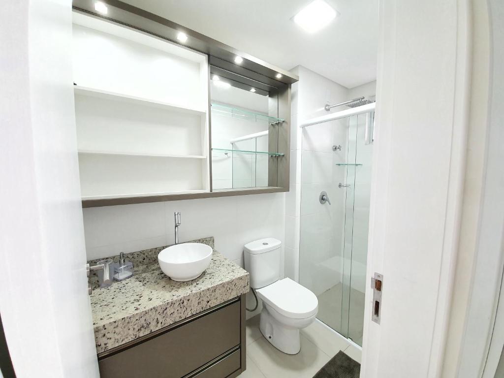  Apartamento luxuoso à 200 m da praia em Florianópolis-SC