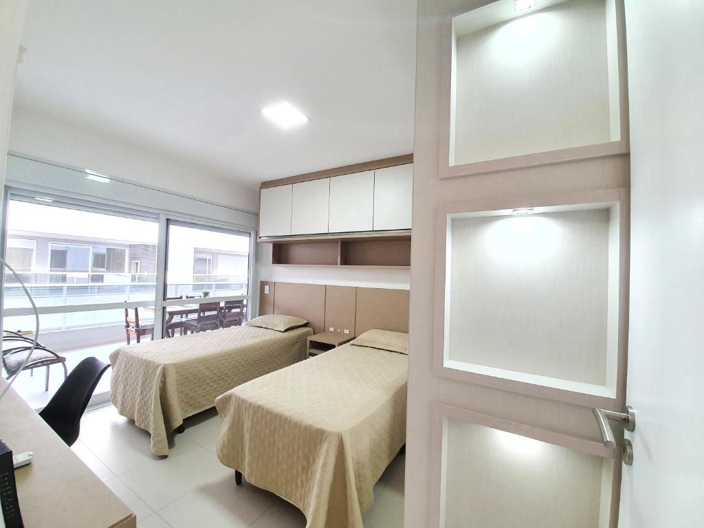  Apartamento luxuoso à 200 m da praia em Florianópolis-SC