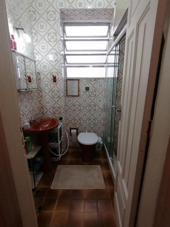  Quarto Confortável ao lado do metrô São Francisco Xavier na Tijuca