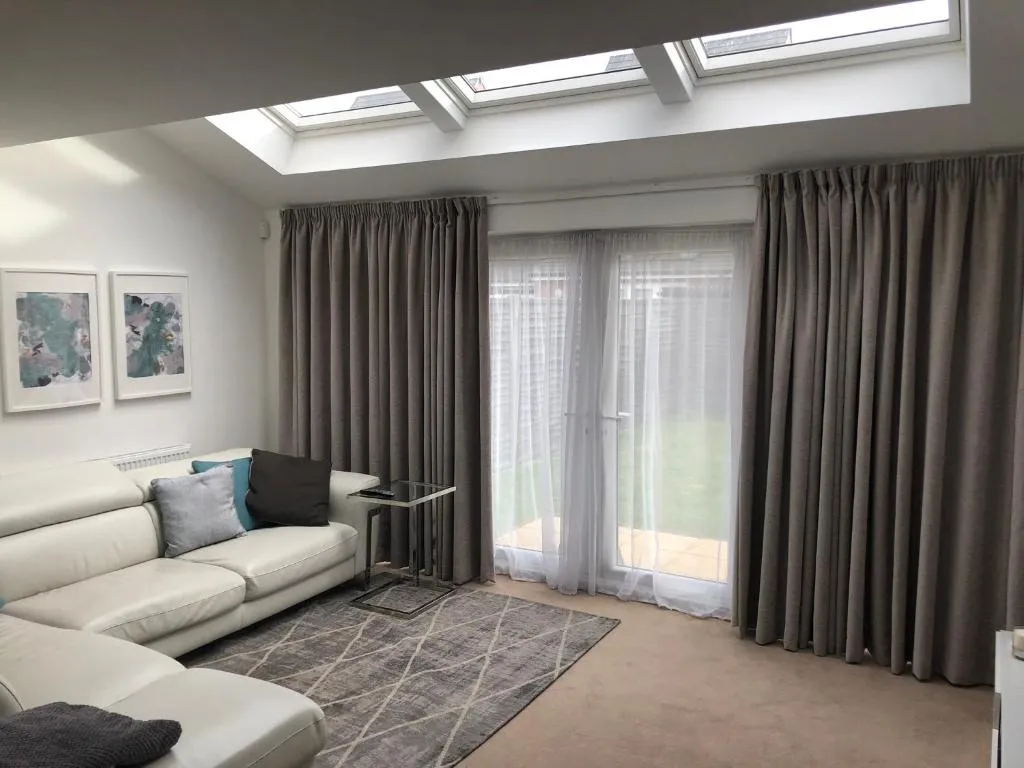 RARE 2 bedroom house, Manchester, Marea Britanie