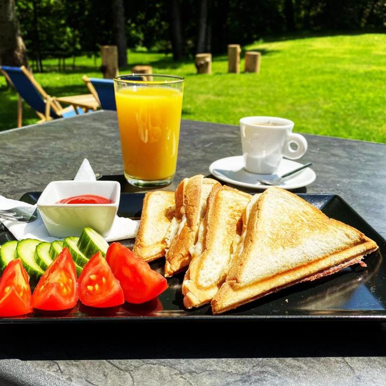 Jedzenie w apartamencie lub w pobliżu
