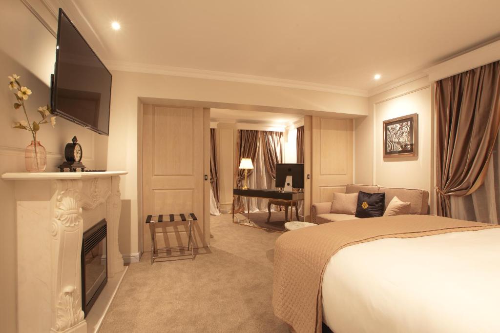 The Salisbury - Resim 13