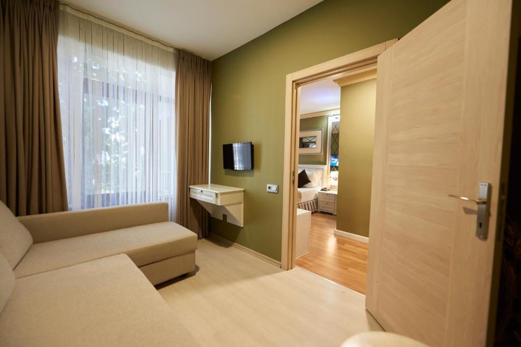 Sunlight Hotel & SPA