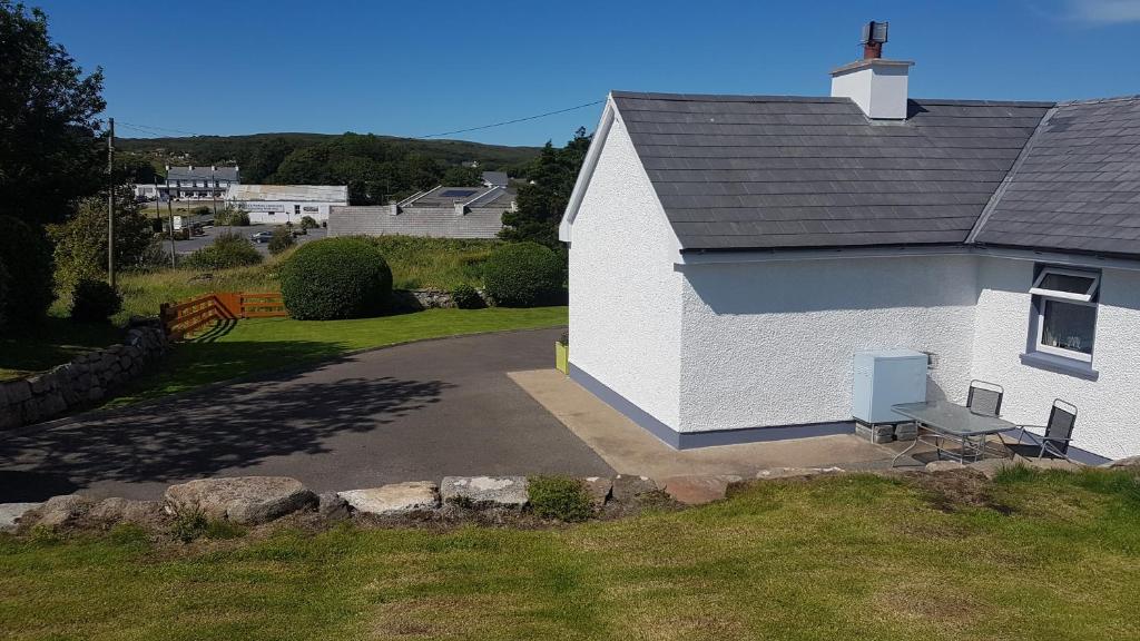 Cromlech Cottage