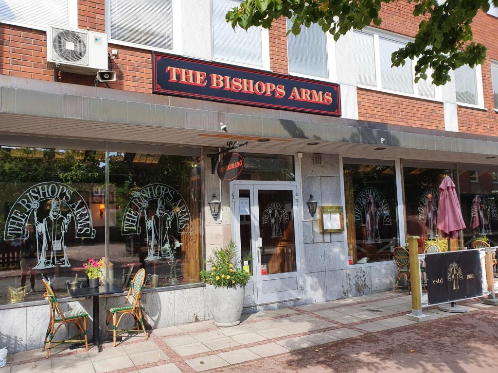 Hotel Bishops Arms Mora - Housity