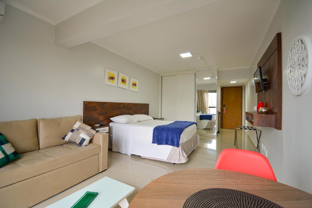  Garvey Park Hotel