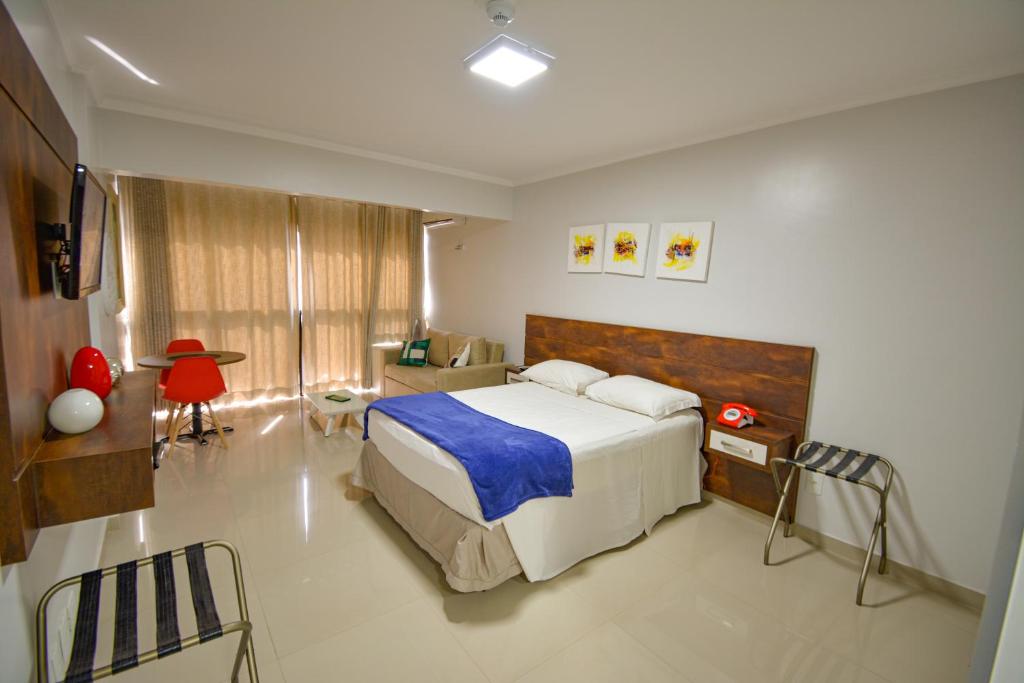  Garvey Park Hotel