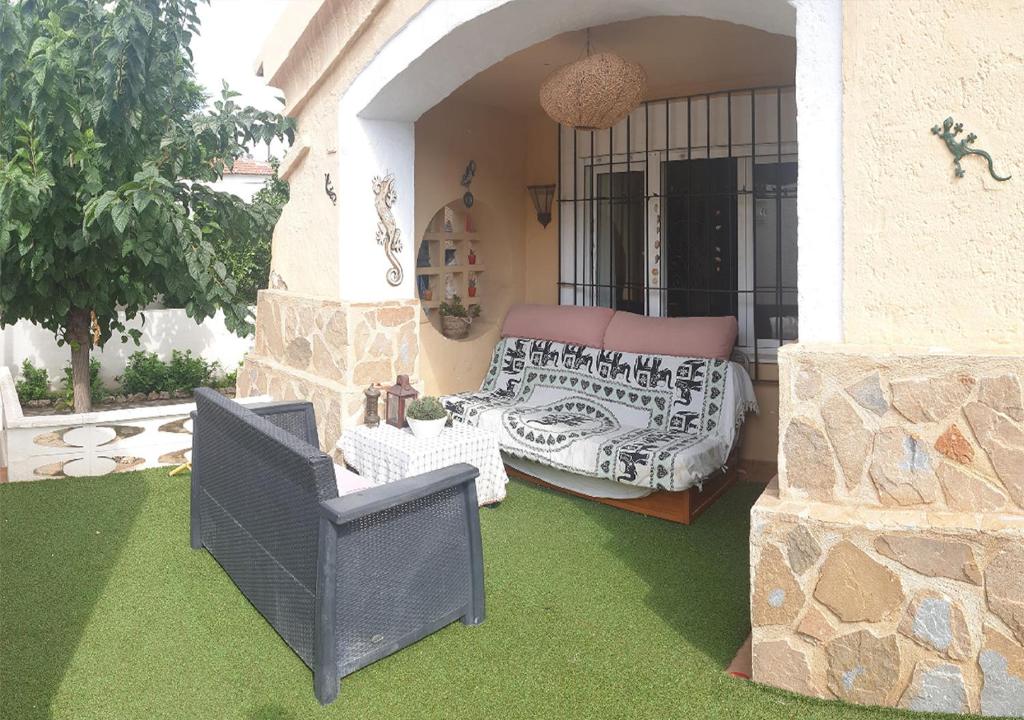 Chalet Individual Ocio y Relax, Alicante, Spain - Booking.com