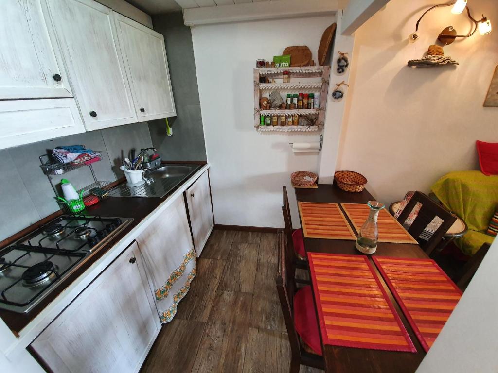 Kuchnia lub aneks kuchenny w obiekcie Casa Luna