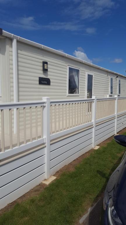 Kent Getaways - Three Bedroom Mobile Home