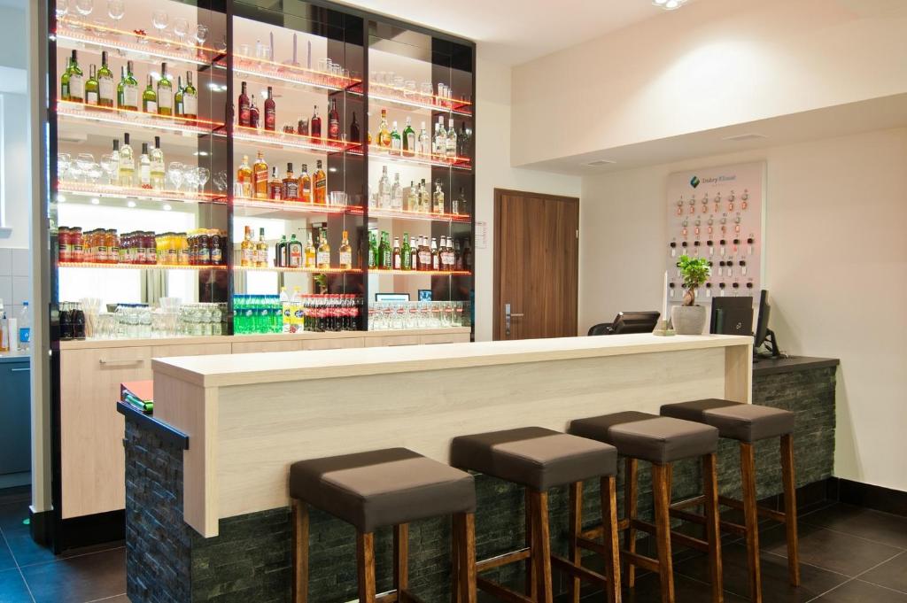Lounge alebo bar v ubytovaní Hotel Dobry Klimat