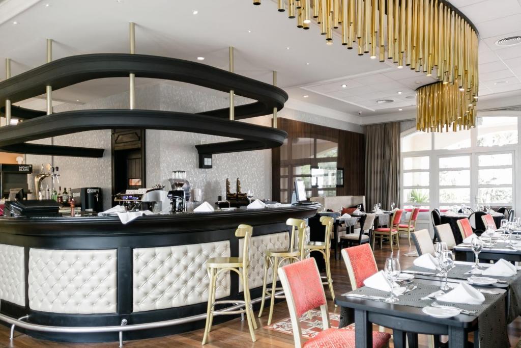  Apartamento com varanda no IL Campanário Resort