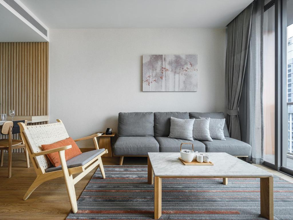 Posezení v ubytování Oakwood Suites Bangkok