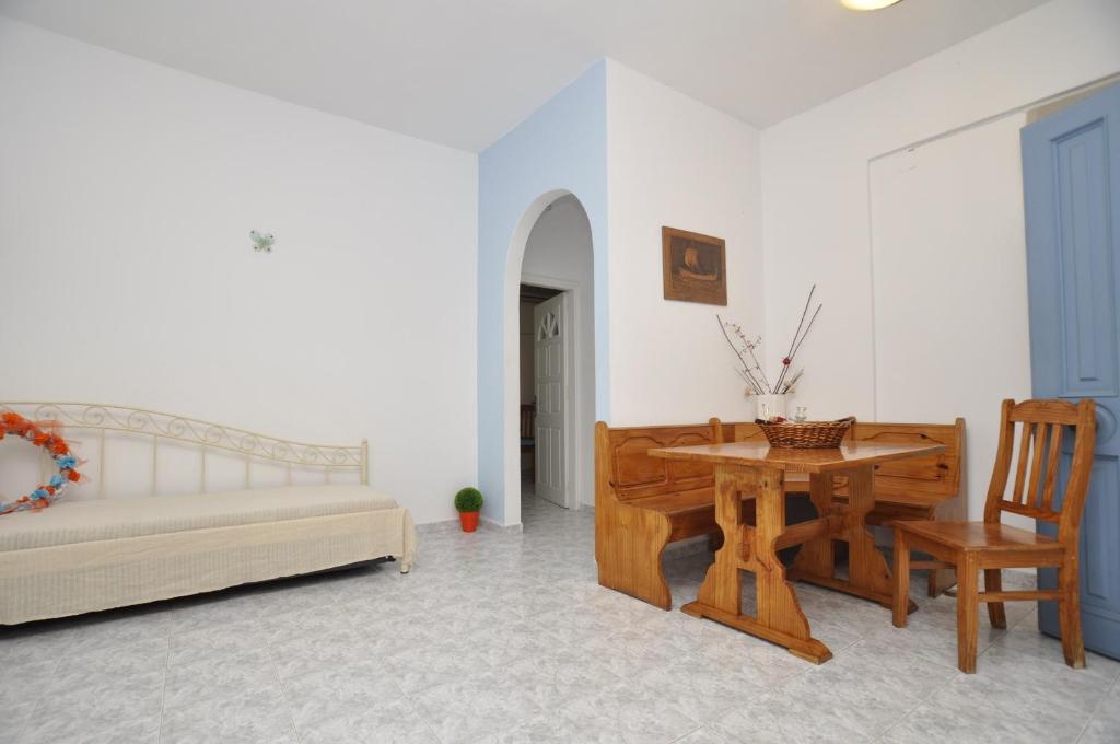 Posteľ alebo postele v izbe v ubytovaní Manos Apartments