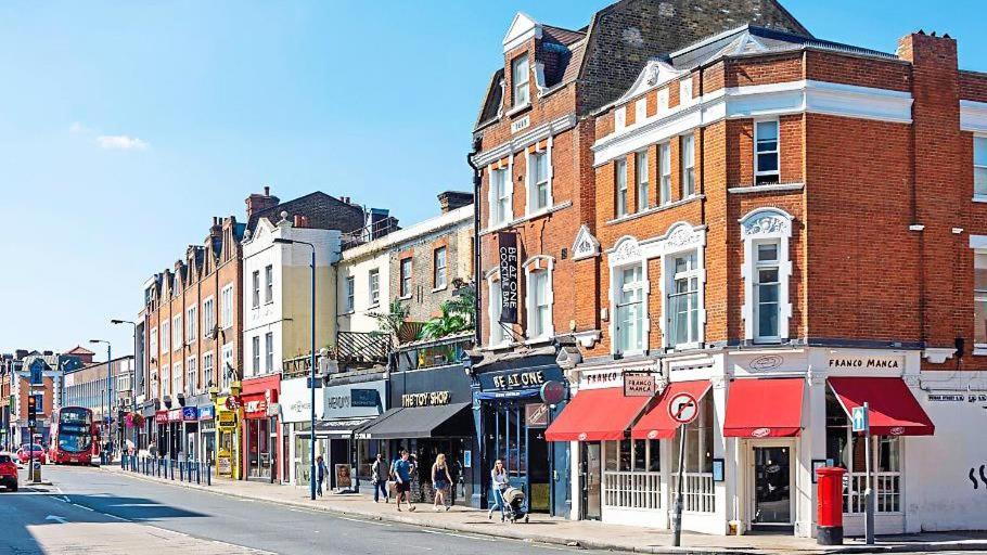 Luxury Rooms with Private En-suite Bathroom - London