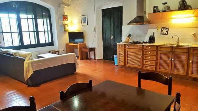 Postel nebo postele na pokoji v ubytování Casa rural alquiler íntegro Cal Sisco