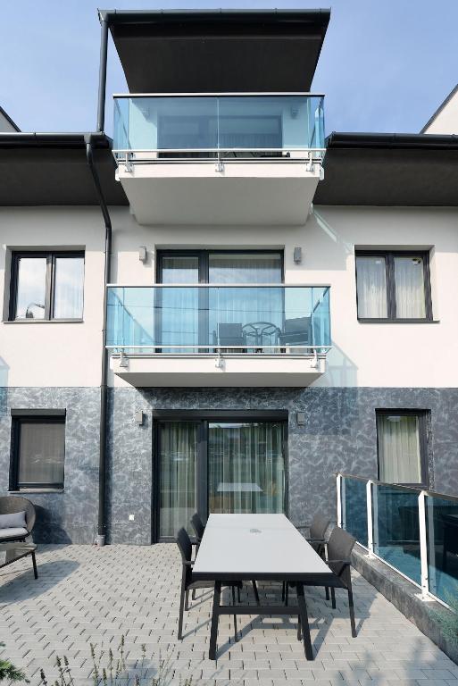Balkón alebo terasa v ubytovaní Club Luxury Apartman