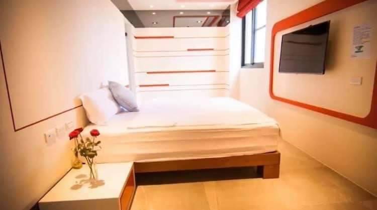 Postel nebo postele na pokoji v ubytování Green Bay B&B